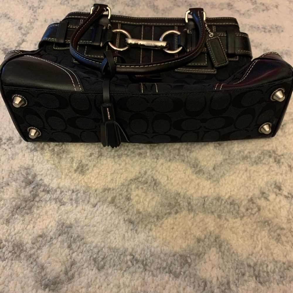 Coach Black Handbag - Picture 4 of 4